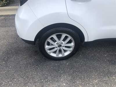 2017 Kia Soul, $7995.00. Photo 11