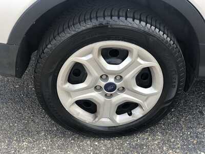 2018 Ford Escape, $7995.00. Photo 12