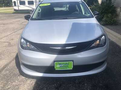 2024 Chrysler Voyager, $34495.00. Photo 3