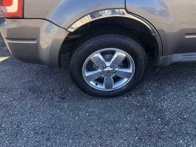 2011 Ford Escape, $5995.00. Photo 11