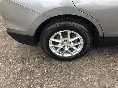 2023 Chevrolet Equinox, $17995.00. Photo 12
