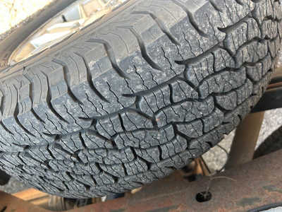 2013 GMC 1500 Crew Cab, $11500. Photo 5