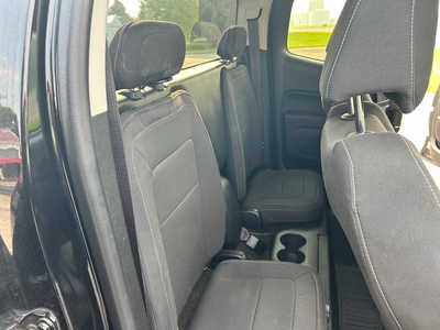 2015 GMC Canyon Ext Cab, $12995. Photo 11