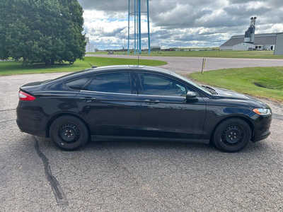 2013 Ford Fusion, $5995. Photo 3