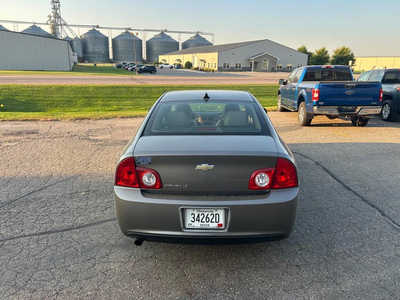 2012 Chevrolet Malibu, $4595. Photo 4