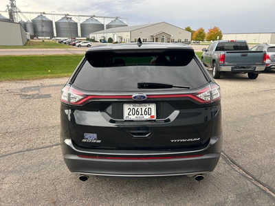 2015 Ford Edge, $9995. Photo 4