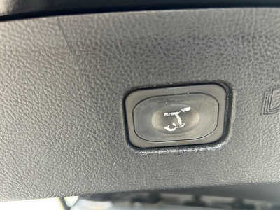 2015 Ford Edge, $9995. Photo 8