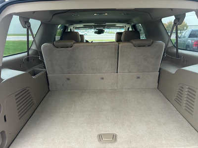 2015 Chevrolet Suburban, $16500. Photo 6