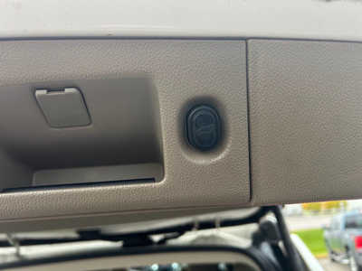 2015 Chevrolet Suburban, $16500. Photo 8