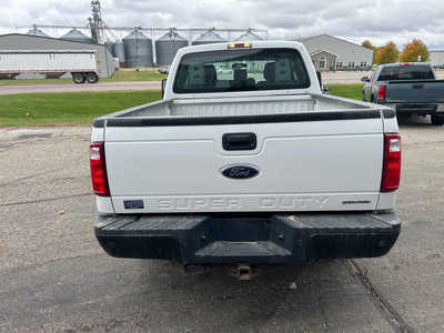 2016 Ford F250 Ext Cab, $11200. Photo 4