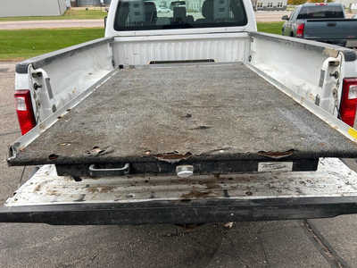 2016 Ford F250 Ext Cab, $11200. Photo 7