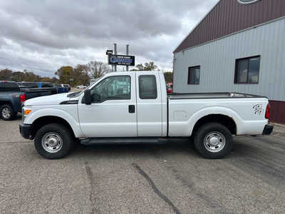 2016 Ford F250 Ext Cab, $11200. Photo 1