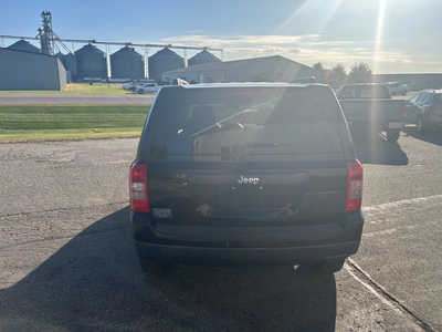 2014 Jeep Patriot, $6500. Photo 4