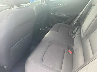 2020 Chevrolet Malibu, $12500. Photo 7