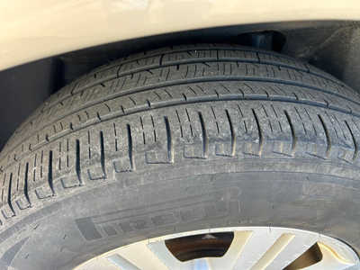 2013 Cadillac SRX, $7500. Photo 5