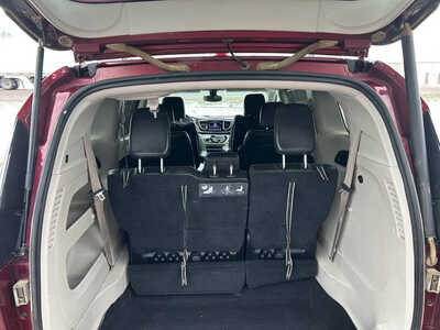 2017 Chrysler Pacifica, $5995. Photo 7