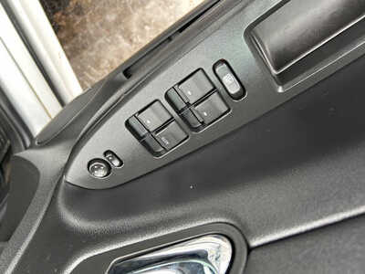 2011 Chevrolet Impala, $4995. Photo 9