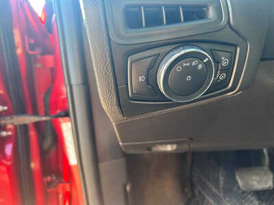 2012 Ford Focus, $5500. Photo 10