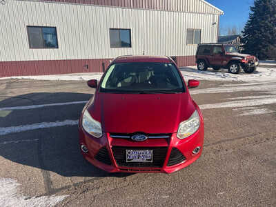 2012 Ford Focus, $5500. Photo 2