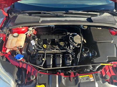 2012 Ford Focus, $5500. Photo 6