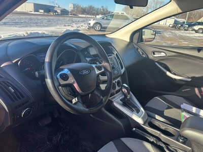 2012 Ford Focus, $5500. Photo 9