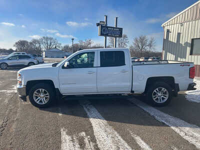 2018 Chevrolet 1500 Crew Cab, $15500. Photo 2