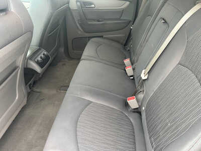 2017 Chevrolet Traverse, $8500. Photo 11
