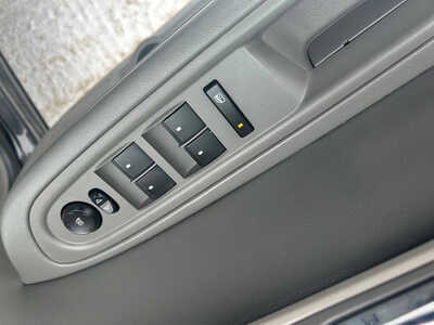 2017 Chevrolet Traverse, $8500. Photo 12