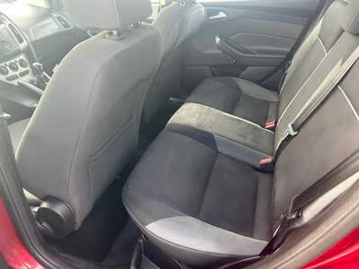 2014 Ford Focus, $5995. Photo 10