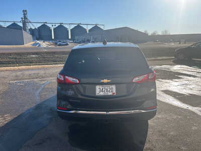 2020 Chevrolet Equinox, $12500. Photo 5