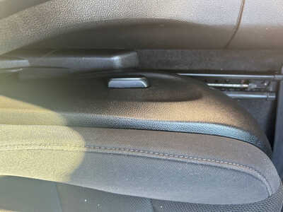 2014 Chevrolet Cruze, $6500. Photo 11