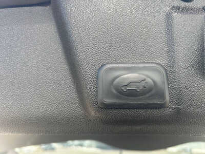 2017 Buick Enclave, $7995. Photo 8