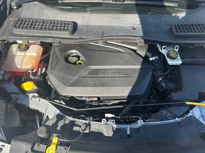 2014 Ford Escape, $6995. Photo 8