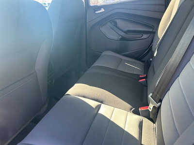 2014 Ford Escape, $6995. Photo 9