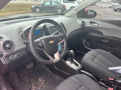 2014 Chevrolet Sonic, $5500. Photo 10