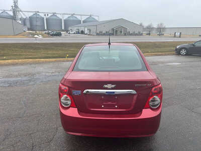 2014 Chevrolet Sonic, $5500. Photo 5