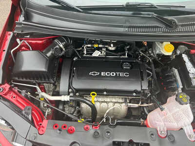 2014 Chevrolet Sonic, $5500. Photo 7