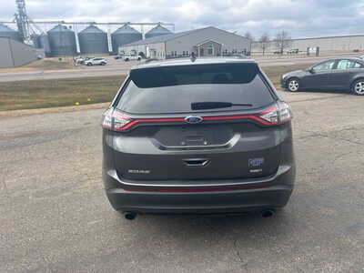 2017 Ford Edge, $10995. Photo 4