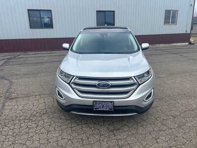 2017 Ford Edge, $10800. Photo 3
