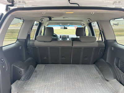 2011 Nissan Xterra, $5500. Photo 6