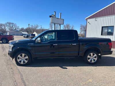 2018 Ford F150 Crew Cab, $24500. Photo 2
