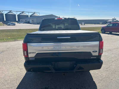 2018 Ford F150 Crew Cab, $24500. Photo 5