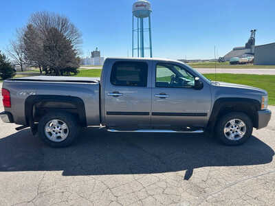 2007 Chevrolet 1500 Crew Cab, $5500. Photo 3