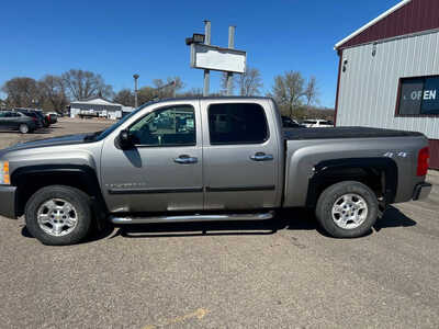 2007 Chevrolet 1500 Crew Cab, $5500. Photo 1