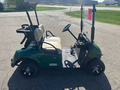 2017 E-z-go ELECTRIC, $3950. Photo 3