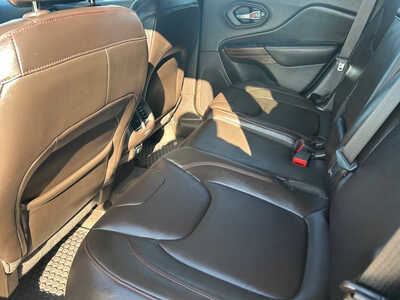 2014 Jeep Cherokee, $9995. Photo 11