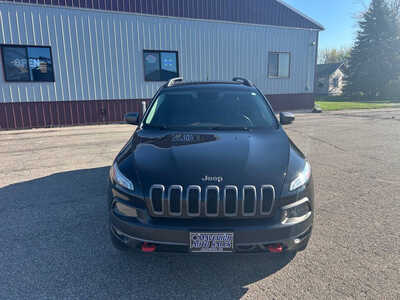 2014 Jeep Cherokee, $9995. Photo 2