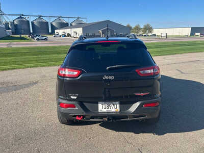 2014 Jeep Cherokee, $9995. Photo 4