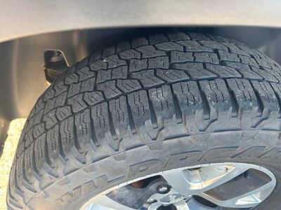 2014 Jeep Cherokee, $9995. Photo 5