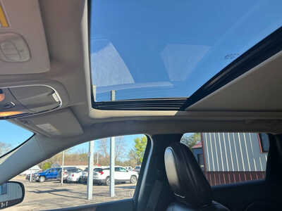 2014 Jeep Cherokee, $9995. Photo 9
